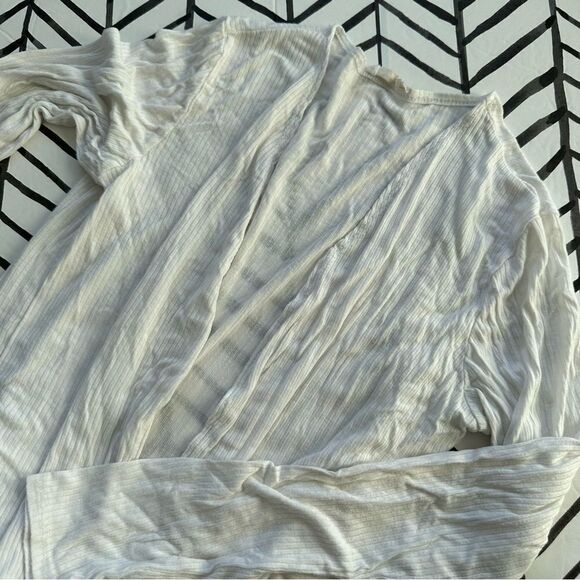 Olivia Rae Lightweight White Longline Cardigan - Picture 1 of 4